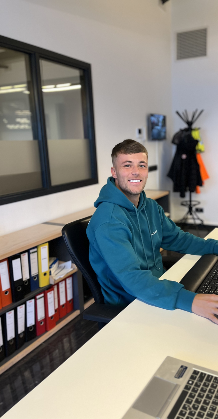 Bas administratief medewerker
