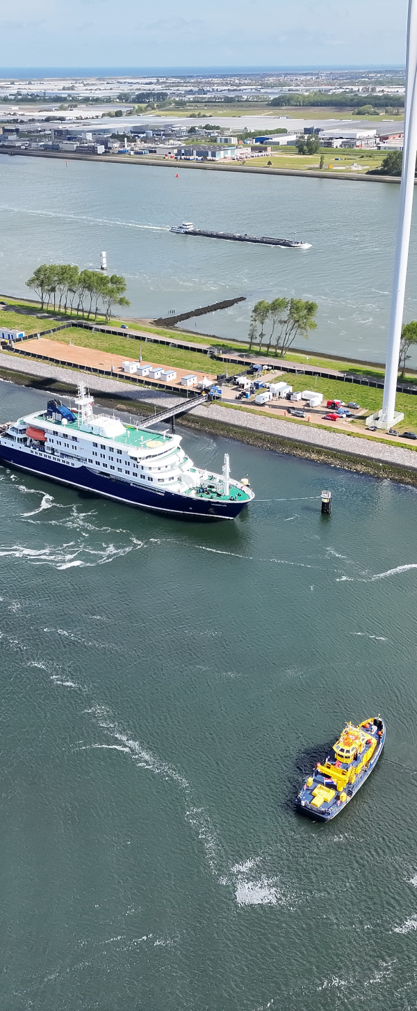 Hondius expeditieschip hekken