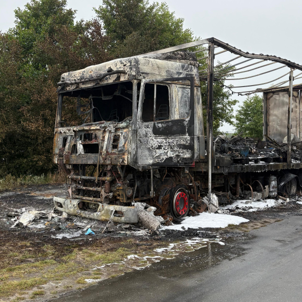 brand vrachtwagen